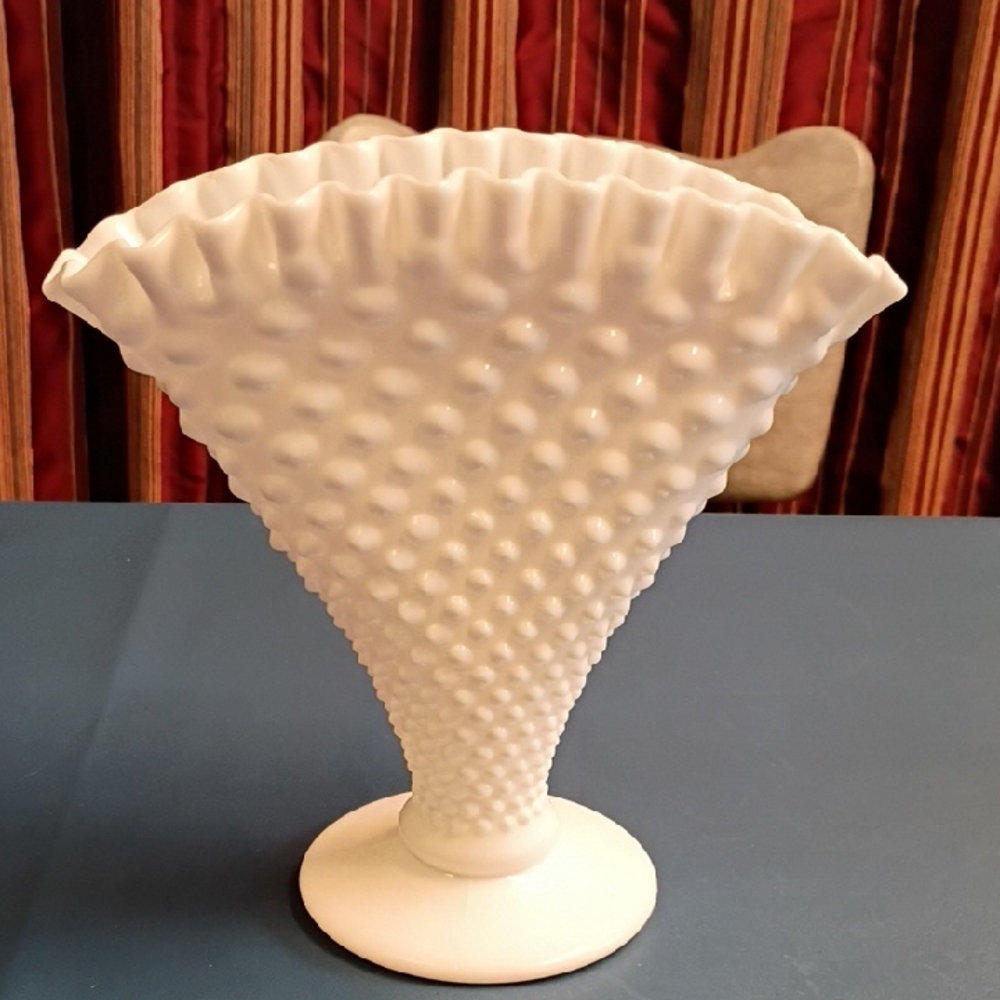 Fenton Hobnail Milk Glass Fan Ruffled Edge Vase Cottagecore